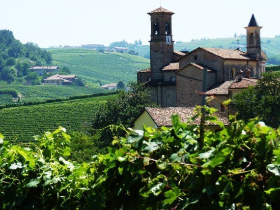 Vineyards from Brezza overlooking Barolo Vineyards from Brezza overlooking Barolo