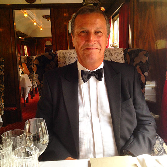 Doesn't Mr. O look fab? I love him in black tie.
