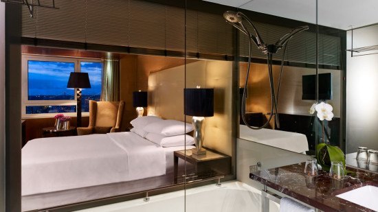 Sexy bathroom (and room) at the Sheraton Lisbon