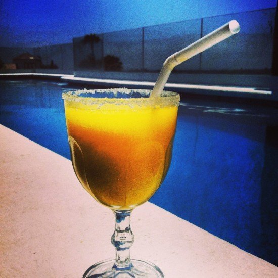 Más mango margaritas, por favor!