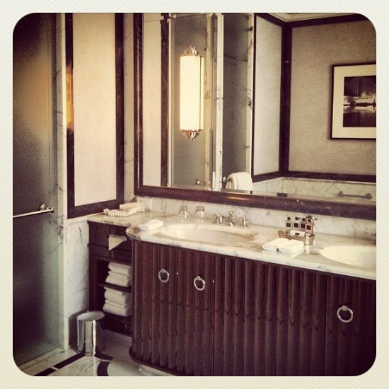 A classic bathroom